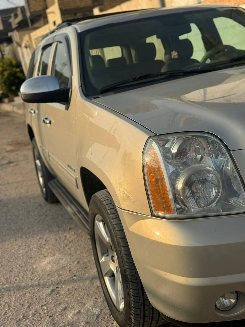 جي ام سي موديل ٢٠١١ كفالةبدون صبغ رقم بغداد باسمي محرك ٥٣٠٠ حدادية جديدة طخم تاير ماشية ١٨٢ الف كيلو متر مكاني ناصرية 
السعر ٢١٠ 
***********
