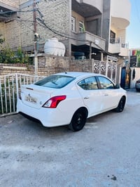 يالله السلام عليكم نيسان سني 2025للبيع سياره بوضع الشركه ماشيه30الف كف...