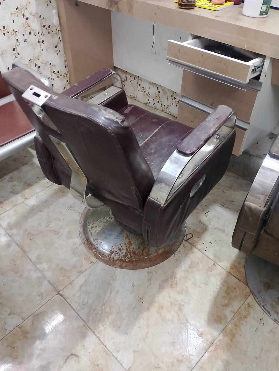 غراض صالون للبيع بغداد الحسينيه *********** واتساب
