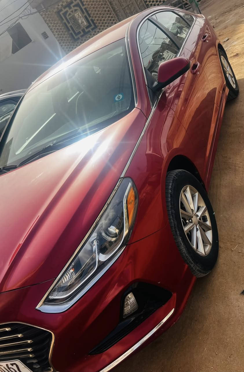 السلام عليكم سوناته مديل 18 2400 اكلين بس الدعامات الباقي كله مكفول السياره نجف بسمي مدور ثاني 2400 مواصفات 
رادرات 360درجه
مثبت سرعه كروز
تحديد مسار 
شاشه
وضعيات قياده ايكو نورمل سبورت شاشه كار بلي السعر 137 وبيها مجال لاشراي ***********
