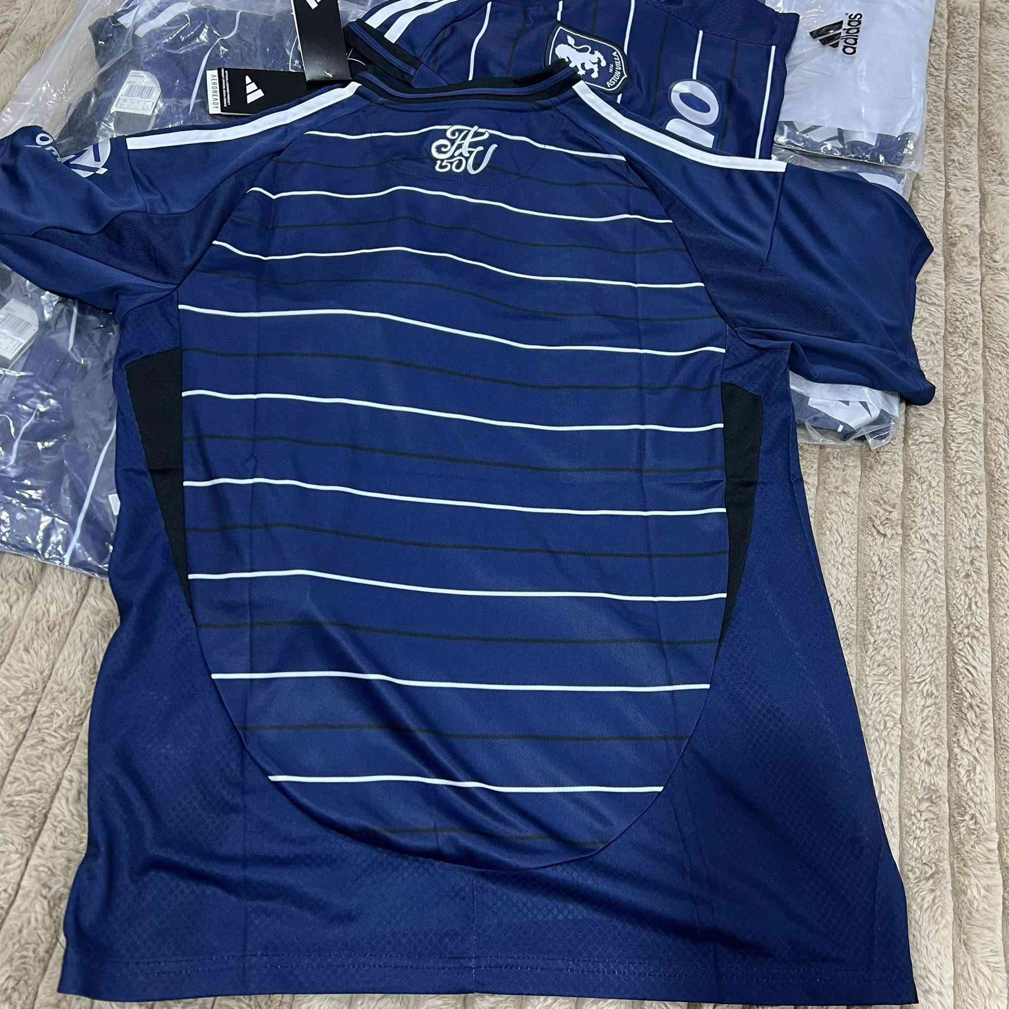 متوفر 8قطع أستون فيلا (Aston Villa) الإنجليزي.🏴󠁧󠁢󠁥󠁮󠁧󠁿واتساب ***********
السعر 60.000
