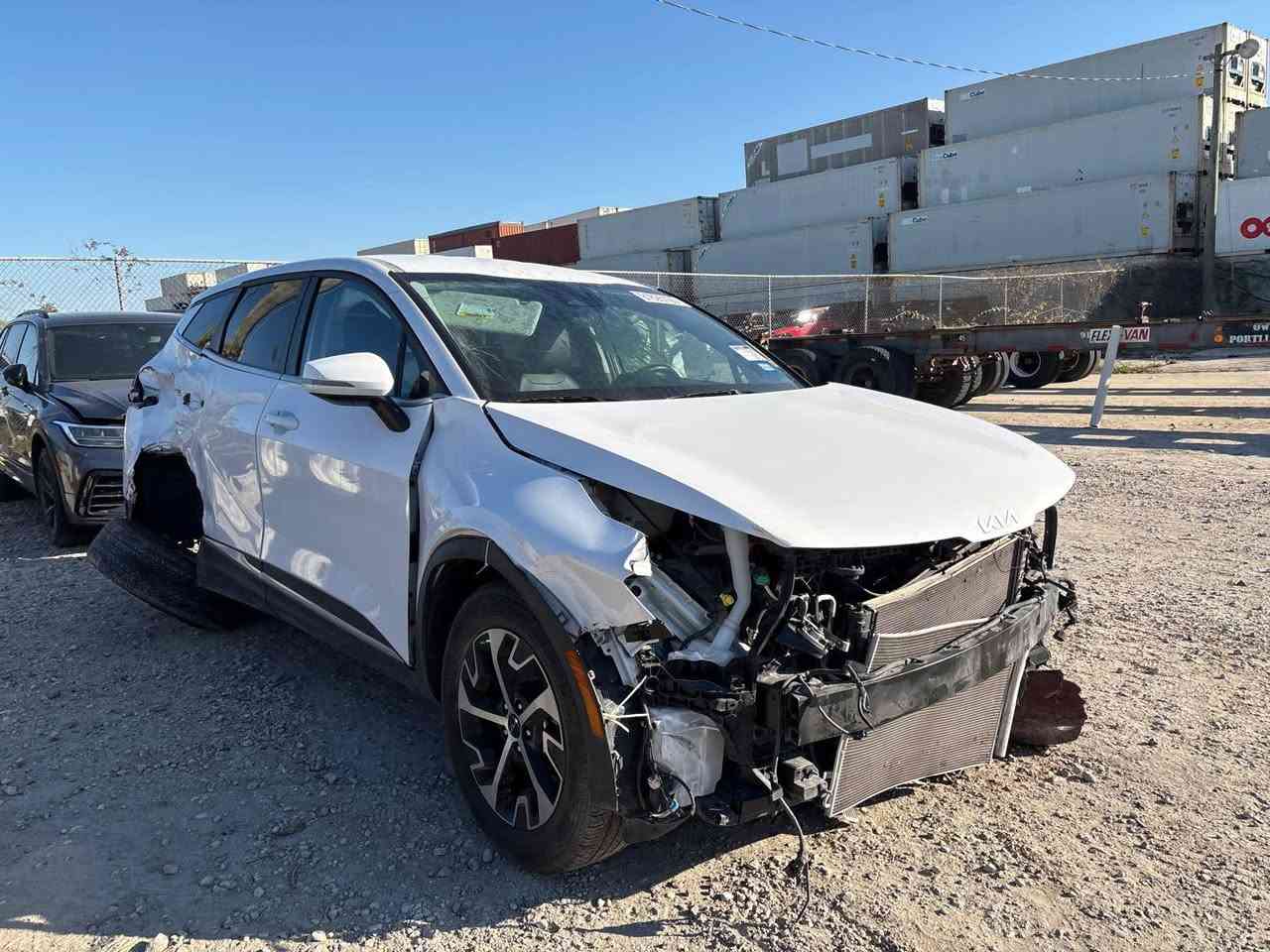 سلام عليكم. قريب الوصول سبورتج ابيض 2024داخل جلد بصمة قريب الوصول السعر 116ورقة تواصل على الخاص او 00962795655414


**إذا كنت صاحب هذا الإعلان وتريد حذفه لأي سبب، رجاءا أرسل رسالة إلى الدعم الفني**