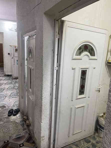 السلام عليكم 
نصف قطعة للبيع طابق واحد عگادة نظيف قطاع ١٥ شارع الفلاح اول فرع المساحة ٧٢ متر السعر ١٠٠ وبيها مجال للاستفسار 
*********** ابو احمد
