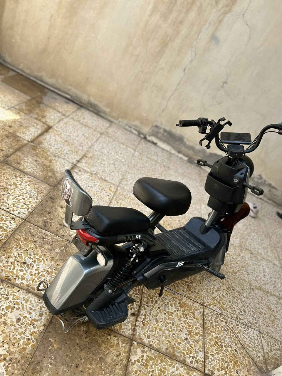 ‏دراجة شحن حجم 14 نظيفة كل شيء ما أبيها مكاني بغدادالسريدات قروب سيطرةالشعب السعر 325للتواصل  الرقم ***********
