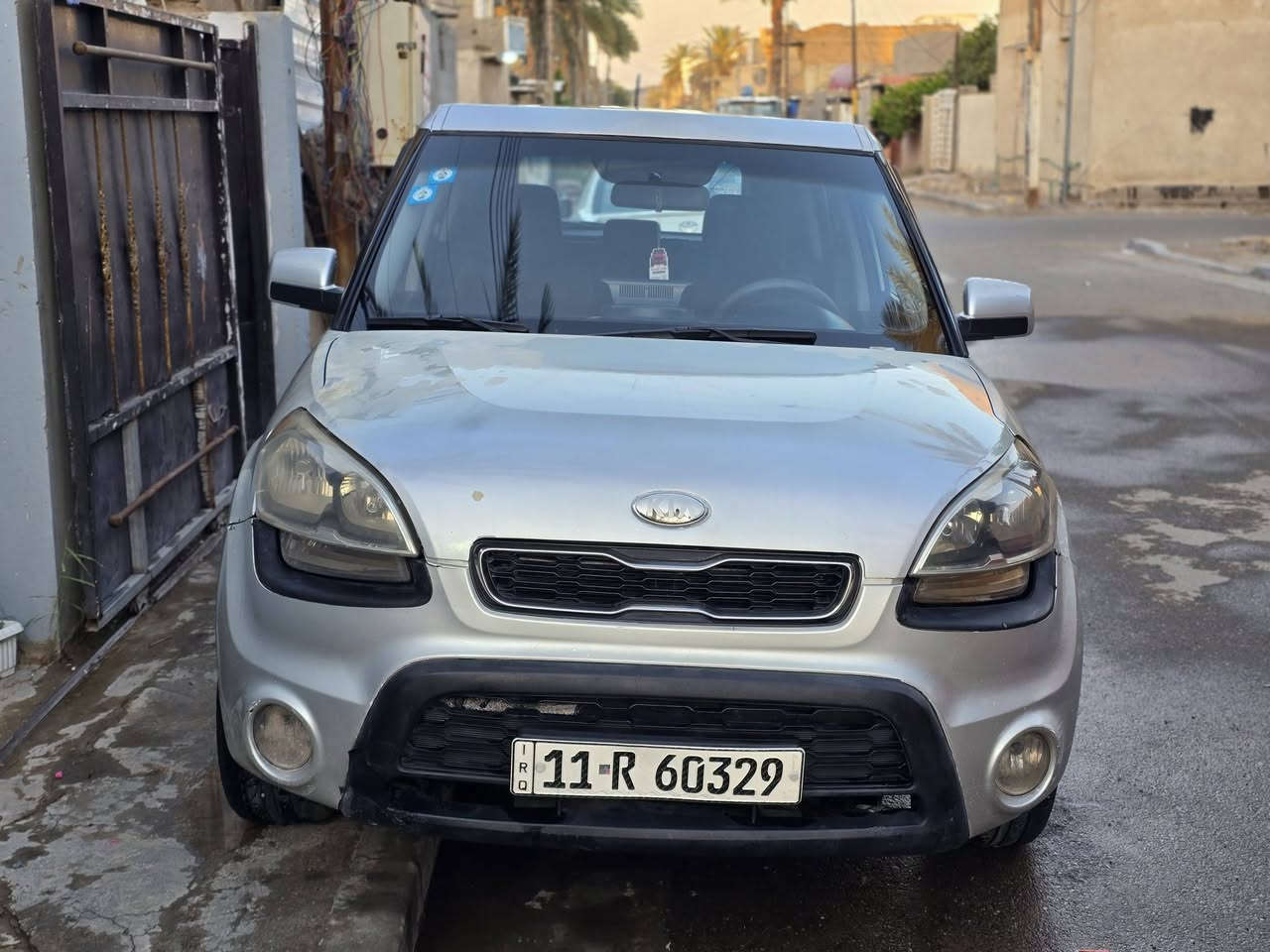 السلام عليكم من رخصة الادمن عندي كيا صول موديل 13 بيها 3 قطع امامي صبغ بدون داخل سياره ع ايدي خير من الله تبريد محرك كير بأسمي ثاني يوم تحويل تخم تاير جواها تبريد ثلج محرك 1600 عارضها 78 ومجال للشراي للإستفسار اتصل بالرقم ***********
