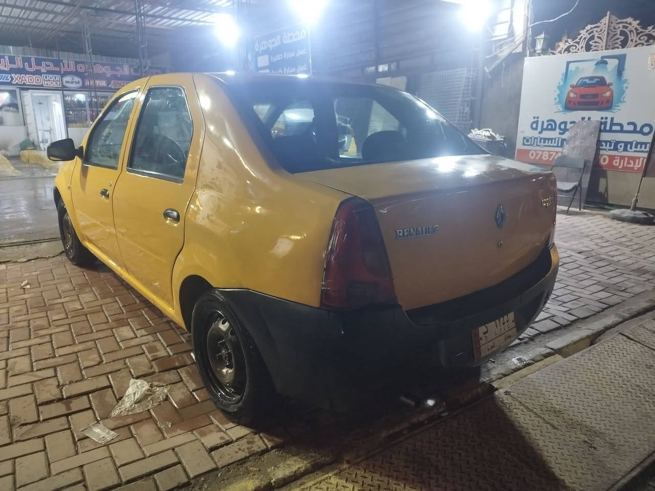 السلام عليكم رينو لوكان موديل ٢٠١٠ سيارة كير مكينه تبريد صدر كله جديد تخم تاير سيارة مصبوغه حزام للجماليه بيهة طخه بلجاملغ الخلفي فقط عارضه 32 السيارة مصفرة هيئه وغرامات مشروع وطني رقم التلفون ***********
