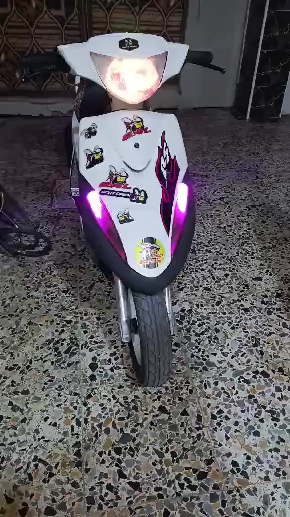 سلام عليكم شباب دراجة ماكس عدلةبلادي للبيع السعر 600العنوان المحمودية للاستفسار الاتصال على هذا الرقم ***********
