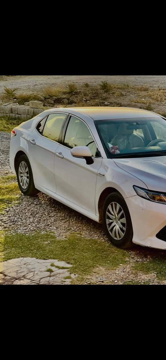 تيوتا كامري 2022 hybrid للبيع
السيارة موديل 2022 اصل 2020 الموصفات بصمة تبريد قطعتين نضام Eco .Smart . Sport لايت زنون لايت لد نهاري ويل كب رياضي مكينة 2500 ضمااان شاشة كبيرة تحكمات ستيرن حساسات صندوق بصمة داخل لونين اسود وبيجي مانع انزلاق سايد بريك بصمة السيارة اصل ابيض 
رقمها كركوك انكليزي بدون اي غرامات السعر 80 قفله
يرهم مراوس حسب القناعه

الاتصال ***********
عليه واتساب
