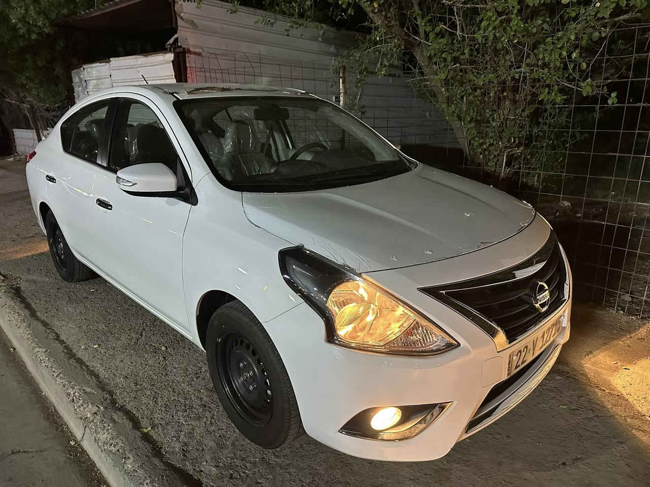 السلام عليكم  سياره صني مصري زيرو موديل 2025  الفول رقم اربيل  الجديد  تحويل وكاله مجاني موصفاته اربع جام كهرباء قطعتين تبريد حساسات خلفي اشاره بلمري كامره شاشه كار بلي ماشيه12الف محرك كير مكفول علا وضع الشركه 
بغداد الكاظمية *********** السعر 129 وبيه مجال بسيط
