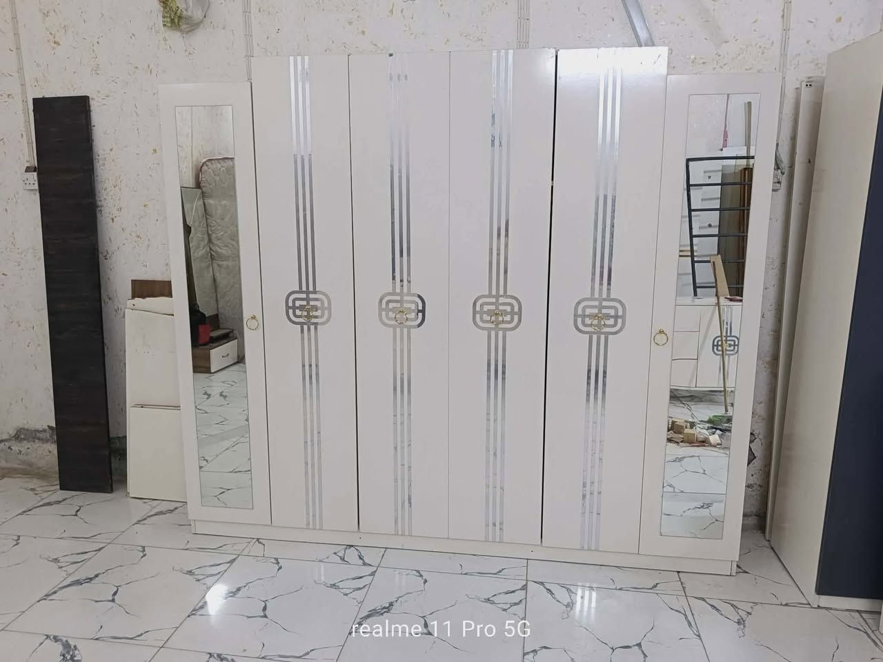 غرفة نوم تركي مستخدم😍💥 
 نضافة95💯
عدد القطع / 5
نضام / ابواب 🦋✨
سعر / 450🤍✨
شد ونقل داخل بغداد مجاني🛻
يوجود توصيل محافضات


**إذا كنت صاحب هذا الإعلان وتريد حذفه لأي سبب، رجاءا أرسل رسالة إلى الدعم الفني**