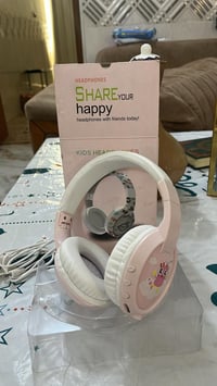 سماعة بلوتوث • للبنوتة