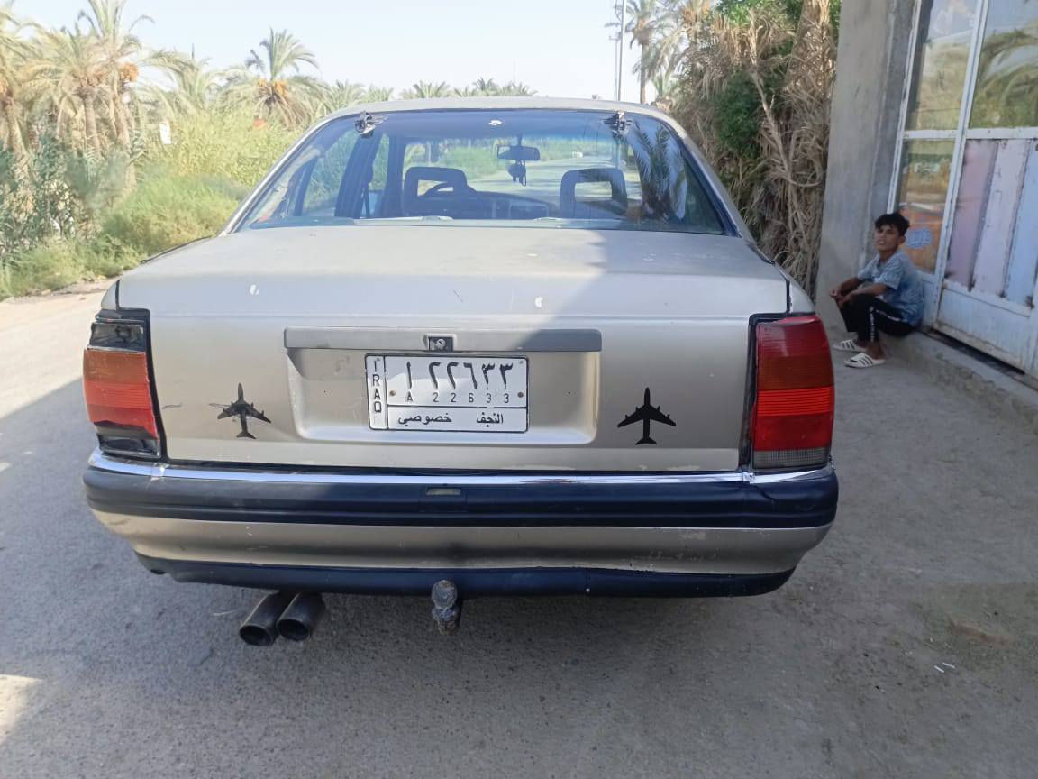 للبيع سعرة مناسب وتفاصيل اتصل ***********
ملاحضه السيارة مسويه حادث ومعمرة.  بدون صبغ  ذني صور قبل الحادث  سعرة 18 بيه مجال
