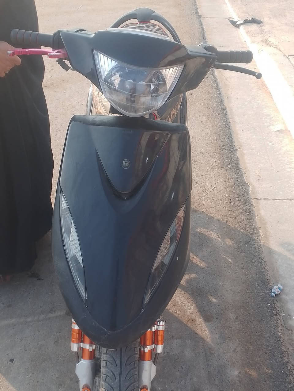 سلام عليكم شلونك شباب ماكس  البيع مكينه حاويه***********
