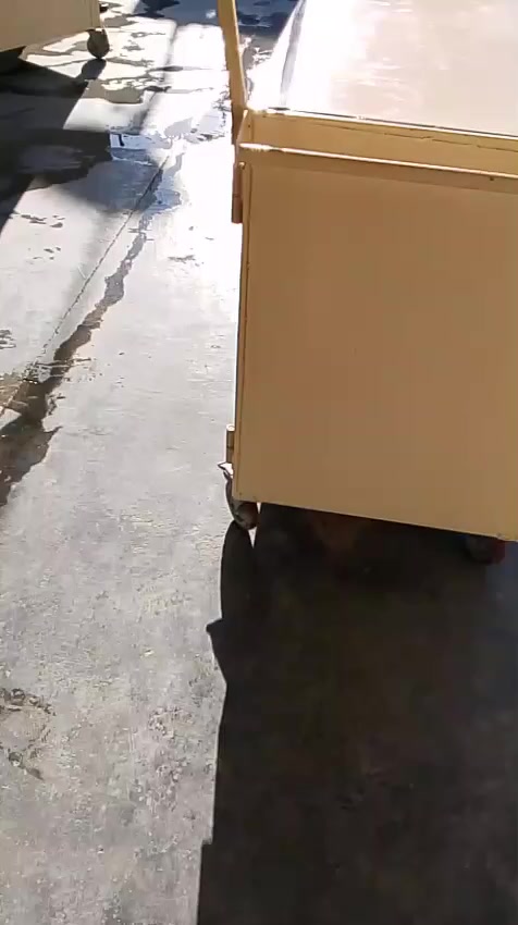 جنبر مال بسطيه جديد للبيع
حديد ثقيل قياس
ارتفاع  ٩٠ سم
عرض ٦٠ سم
الواجهه متر
ارتفاع السقف ٢ متر  
قياس السقيفه ١×٢ متر
السقف كوبون ذهبي
السعر  ٢٥٠ الف بسعر الكلفه
واتساب *********** العنوان كولكم
