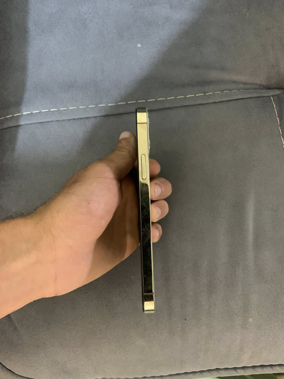 السلام عليكم اخوان 🤝
ايفون 12pro. 128 gb📱

لون ذهبي.  💛

ذاكره 128gb💽

بطاريه 75‎%‎🔋خدمة (ممبدله)

الجهاز كلشي بي شغال فرمت حدث كامرات سيمكارت كلشي بالجهاز شغال✅

الجهاز مبدل شاشه فقط نوعيه زينه و فيس ايدي واكف فقط❌

سعر الجهاز 300💵

مكاني بغداد العامريه📍

للستفسار اكثر تفضلو خاص او اتصلو ع رقم بي واتساب 

***********
