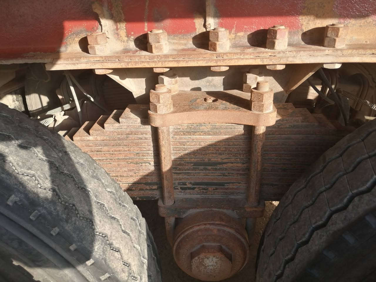 السلام عليكم عربانه المانيه البيع ربطه 16 ودناكير 14 ذرعه 30 طولها 7وربع   بيها تايرات مال وكفه كاملات مكان العمارة
***********
اني مكلف بنشر
