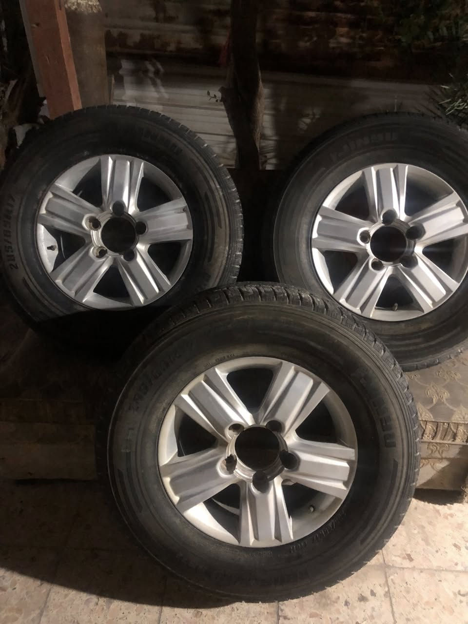 سلام عليكم
ويل كبل زوج وفرد لاندكروز للبيع تايرات نص عمر والسعر خاص مناسب وبي مجال المكان البصره كرمه علي (***********)
