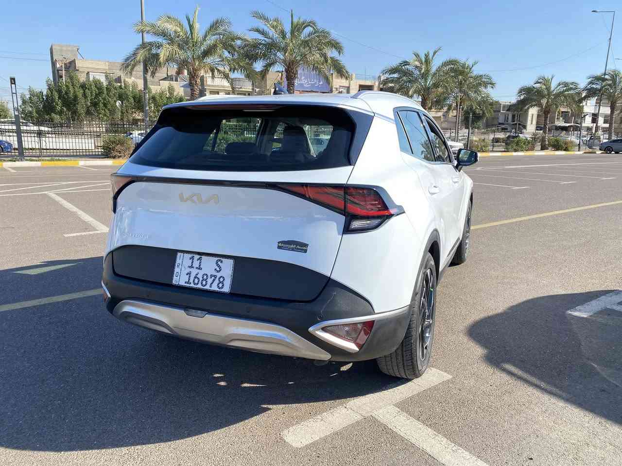 من رخصة الادمنية.    سبورتج ٢٠٢٣ خليجي بصمة تشغيل وبصمة أبواب تشغيل عن بعد تدفئة كشنات وتدفئة ستيرن كشنات الامامية ٢ كهرباء منافذ  شحن ٢بلكراسي  الخلفية مري شفط اشاير بلمري شفتات ستيرن شحن وايرلس هند بريك بصمة اوتو هولد ٣ انضمة قيادة  ماشية ٤٠ الف  السعر ٢١٣٠٠ يعني ٢١٣ ورقة بيهة مجال بسيط مكاني بغداد شهدا البياع السيارة مكفولة من ضربه وصبغ وتبديل وفتح بيهةبارد علة كد إصبعين بلجاملغ  الأمامي جهة السائق  وجهة الصدر مأشر بلصورة علة كد إصبعين والسونار مرفق للاستفسار سيف ***********
