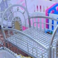 عرباية اطفال • نظيفه