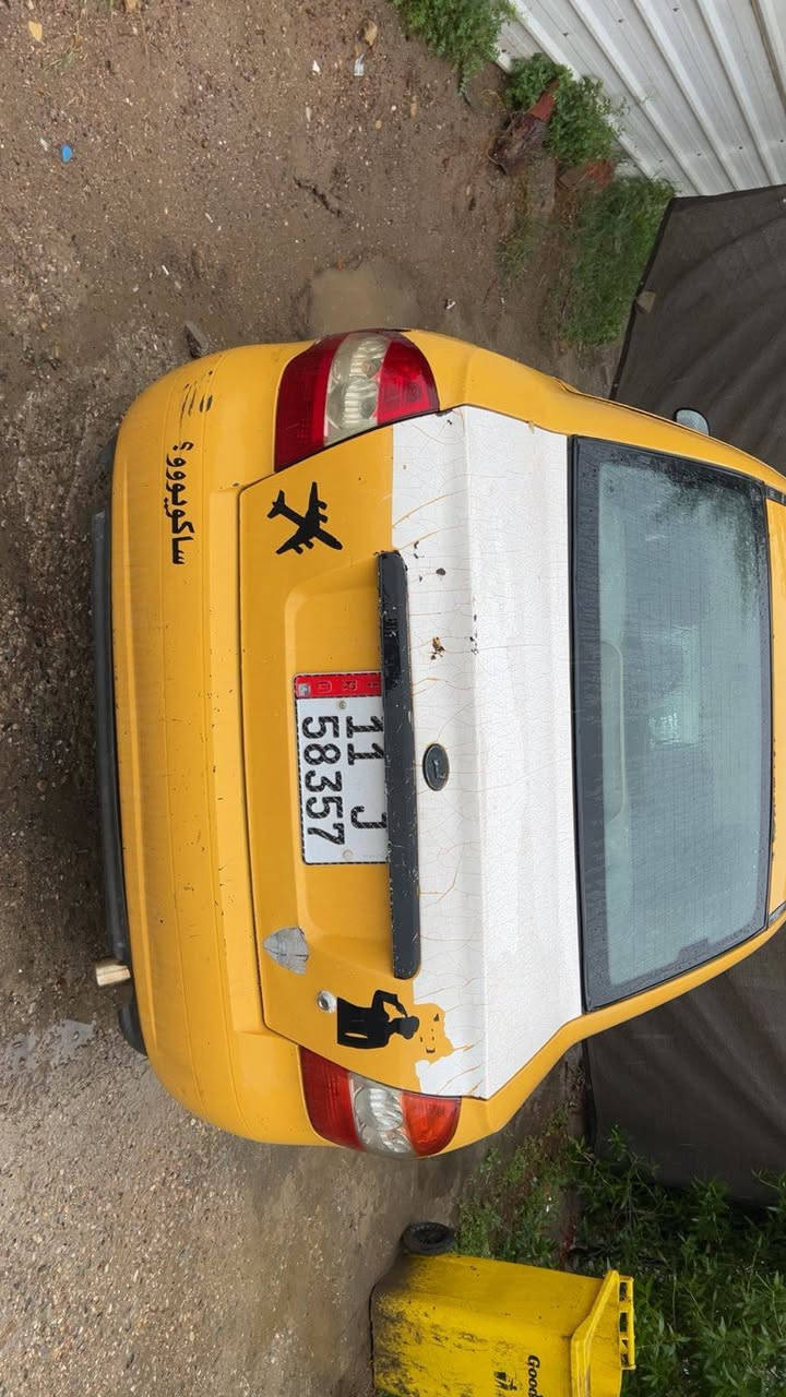 السلام عليكم طيبه 2015للبيع السياره شواصيها بلاديه مابيه صبغ نضيفه رقم انكليزي مصفره هيئه وضربه السعر 35وبيها مجال عنوان بغداد السيديه ***********
