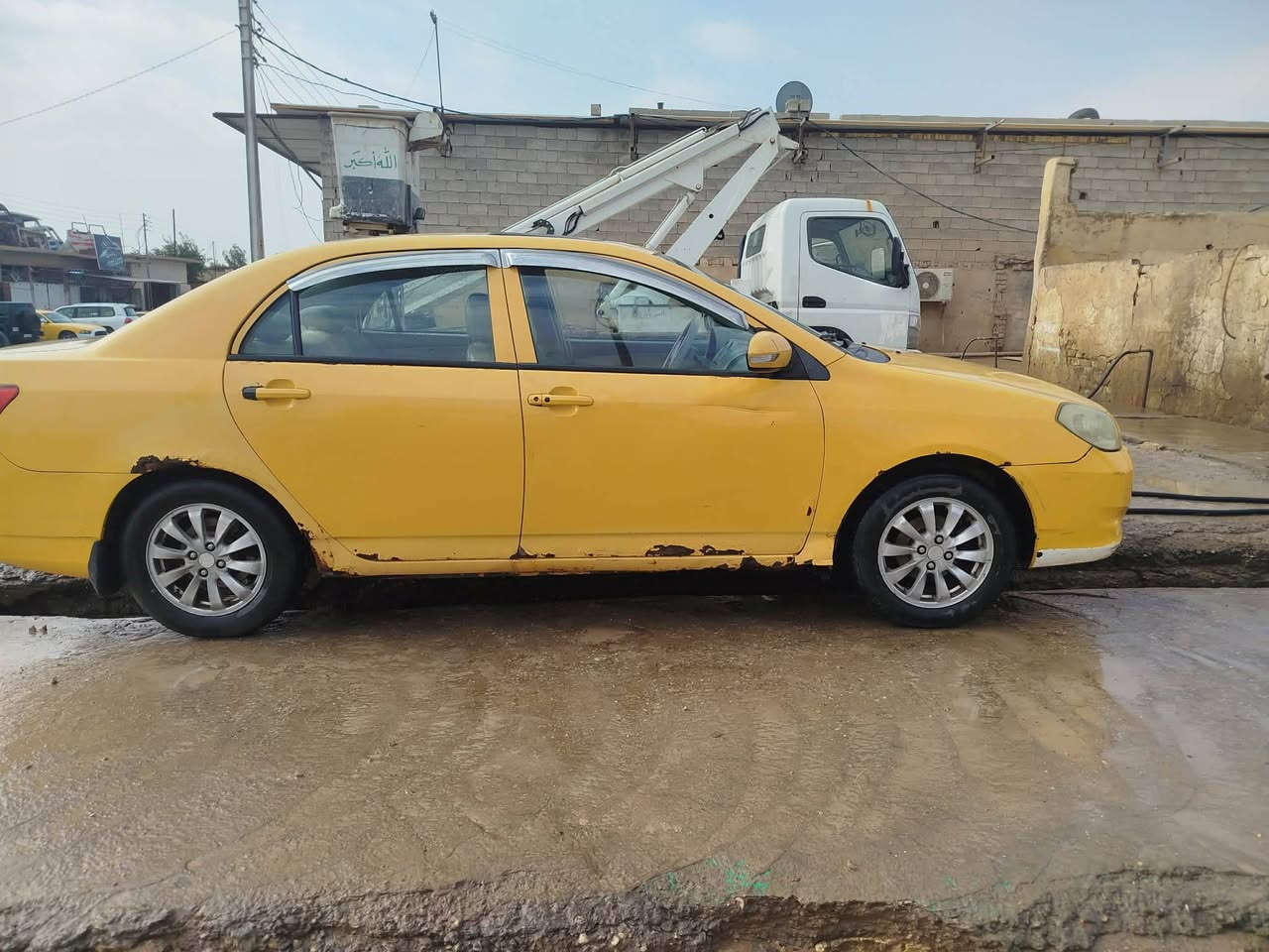 للبيع سياره بي واي دي جي ثري من واسط السعر 32تفاصيل اتصل على ***********
