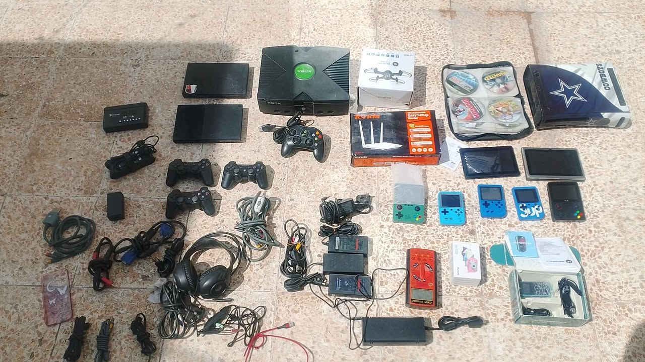 للبييييييع مكان موصل موصل موصل يوجد لدي شلعه كامله اللي يريد يشتري يتفضل على الخاص بيهم شغالين وبيهم عاطلين كل هاي الشلعه ب 100 وبيها مجال للطيبين موصل, نينوى


**إذا كنت صاحب هذا الإعلان وتريد حذفه لأي سبب، رجاءا أرسل رسالة إلى الدعم الفني**