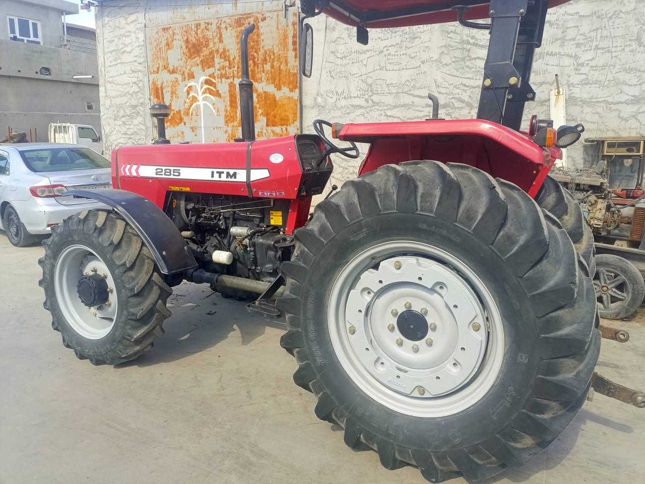 سلام عليكم
تركتر للبيع شرط مابي اي عيب مامفتوح بي برغي موديل 2020 رقم سليمانيه سعر130 بيه مجال شراي خابر ***********
