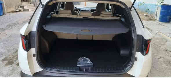 السلام عليكم 
توسان 2023 خليجي شركه الأولى ام ضمان 
مكفوله من صبغ وضربه وتبديل 
برغي ممفتوح بيه 
فول عدا بنوراما 
ماشيه 17 الف وضع شركه 
بعده بجيس شركه 
السعر 215 ورقه 
رقمي ***********
