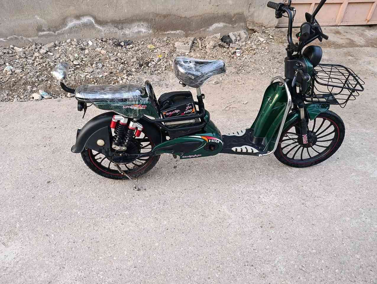 السلام عليكم ورحمة الله وبركاته دراجة شحن للبيع موديل 25 بطاريات فول فول مواصفات كهربائيات كلهة شغالة السعر 300وبيهة مجال للطيبين مكان ديالى بعقوبةبهرز اي استفسار على هذا الرقم ***********
