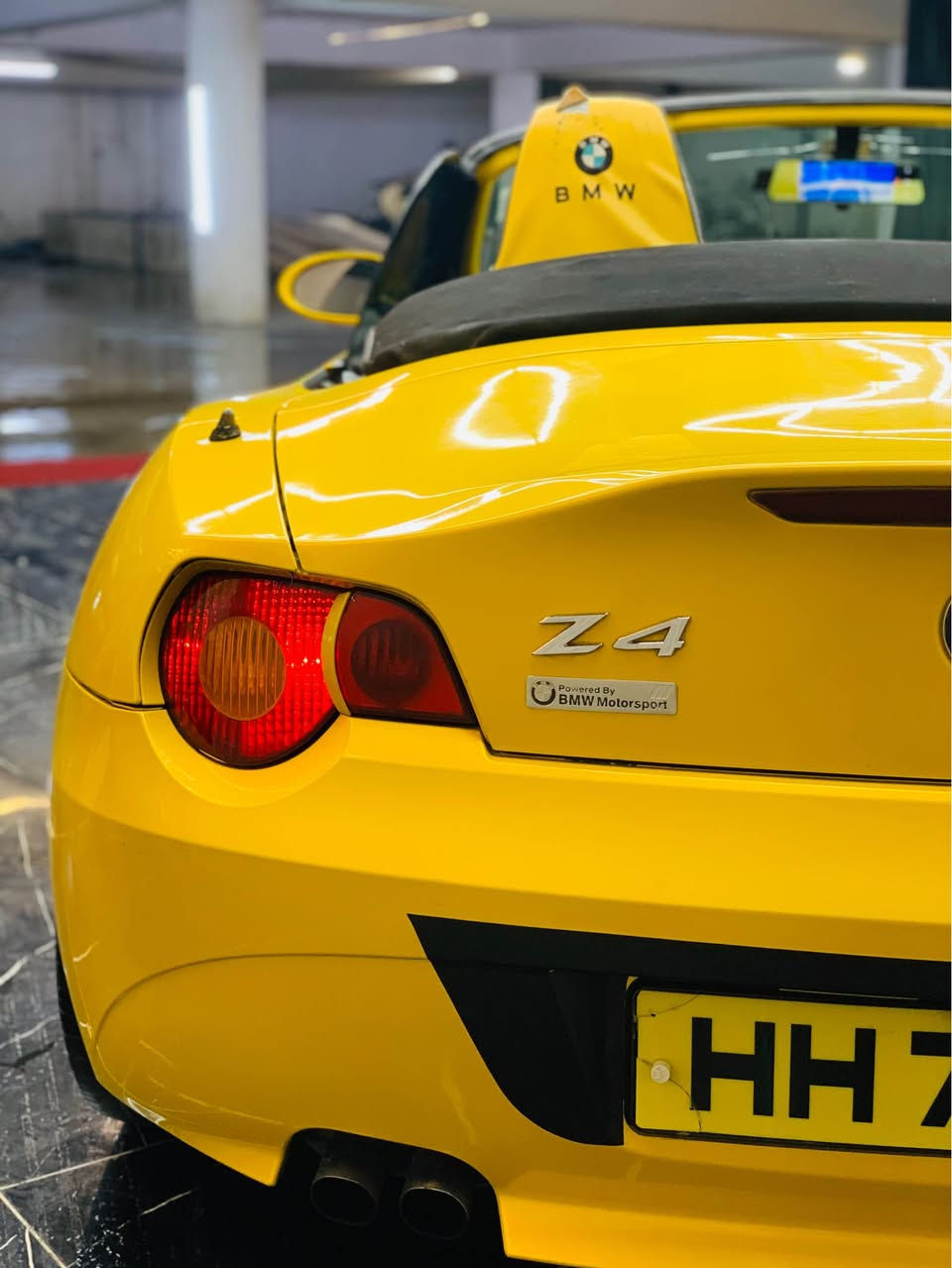 BMW z4
مۆدیل 2007شه ش پستؤن 525ده بل ديجيتال گئرئؤتؤماتيك سه قف كه شف 
بئره قه م هه تابلي جوانوقه شخه 
بئ ره قه مه كؤدي بؤكراوه  سعري 58گه لاومعامه له  *********** كركوك, العراق
