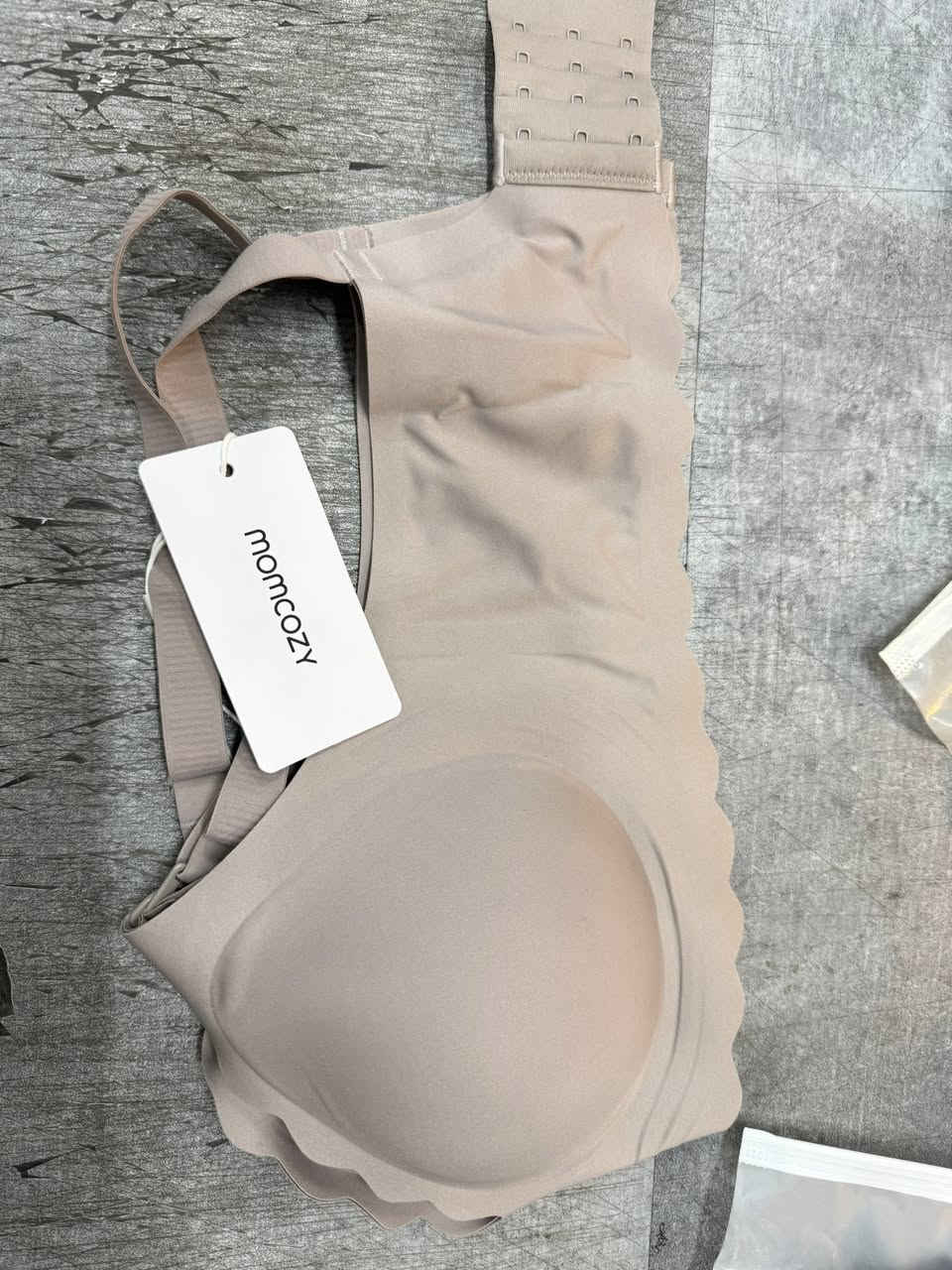 صباح الخير اندروير نسائي ماما كوزي موجود استفسار خاص
اكثر من لون موجود


**إذا كنت صاحب هذا الإعلان وتريد حذفه لأي سبب، رجاءا أرسل رسالة إلى الدعم الفني**