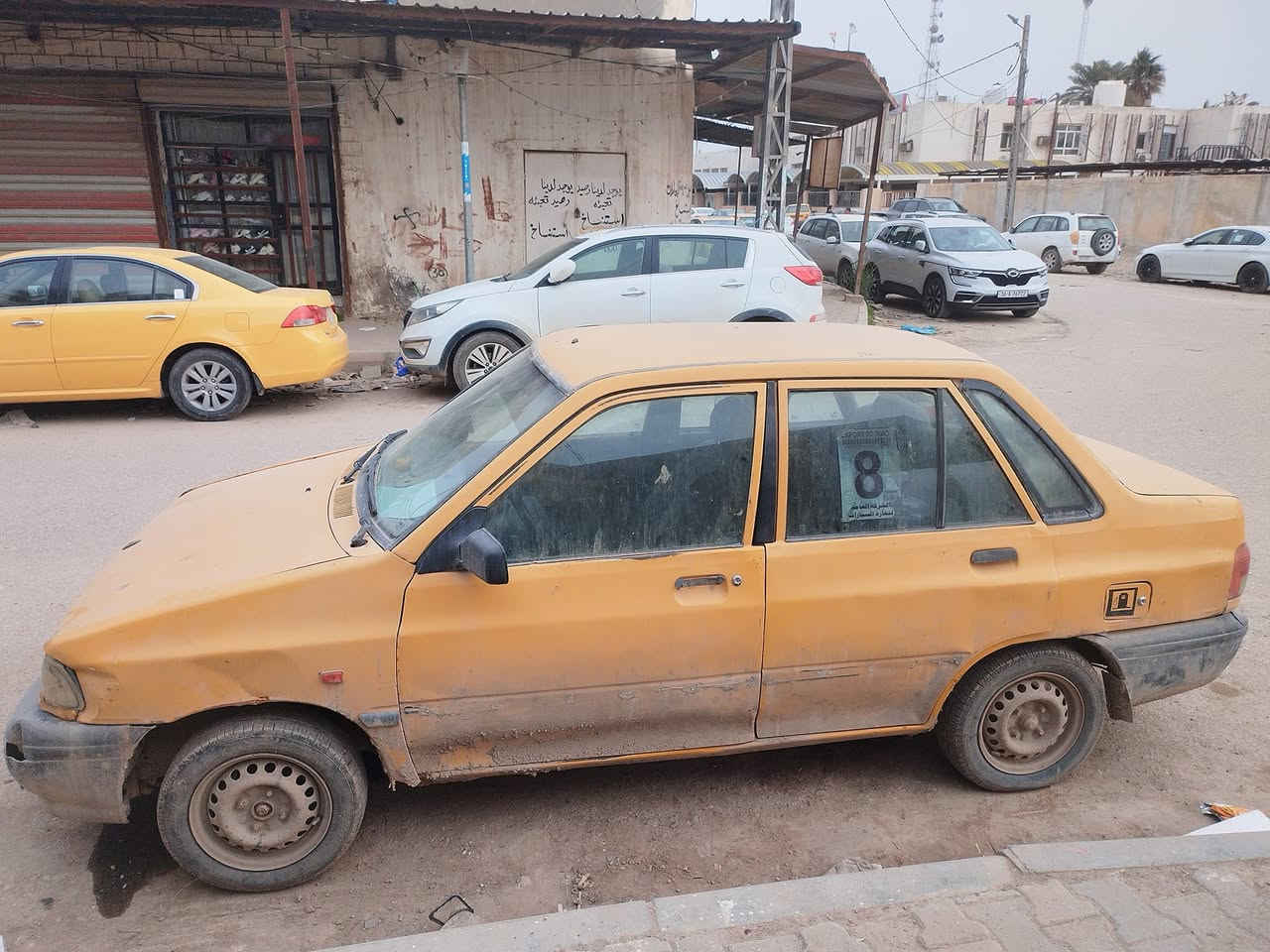 سلام عليكم سايبة   البيع موديل 2012 كووم حديد اسعر 10بيها مجال. الطيبين  مكان الديوانية  ***********
