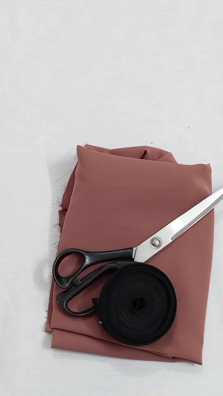 ✂️✨
خياطة حسب الطلب – تفصيل يناسب ذوقكم
🔹 تنفيذ كافة التصاميم حسب رغبتكم
🔹 توصيل متاح إلى جميع محافظات العراق
🔹 جودة عالية وسرعة في الإنجاز📩 للحجز والاستفسار راسلنا مباشرة

#خياطة #تفصيل #خياطة_حسب_الطلب #خياطة_عراقية #خياطة_نسائية  #خياطة_مودرن #خياطة_بغداد #خياطة_العراق


**إذا كنت صاحب هذا الإعلان وتريد حذفه لأي سبب، رجاءا أرسل رسالة إلى الدعم الفني**