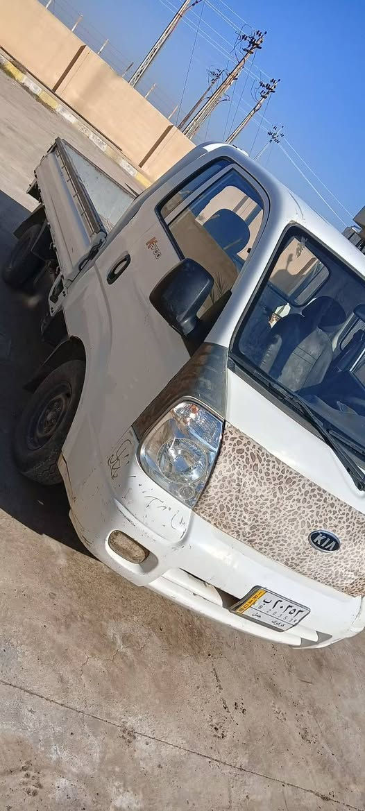 يوجد كيا للبيع 12
***********
