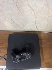 عندي بلي 4سلم مهكر نظام9 مع جوستك واحد سعره300هاذا رقمي 07704371528