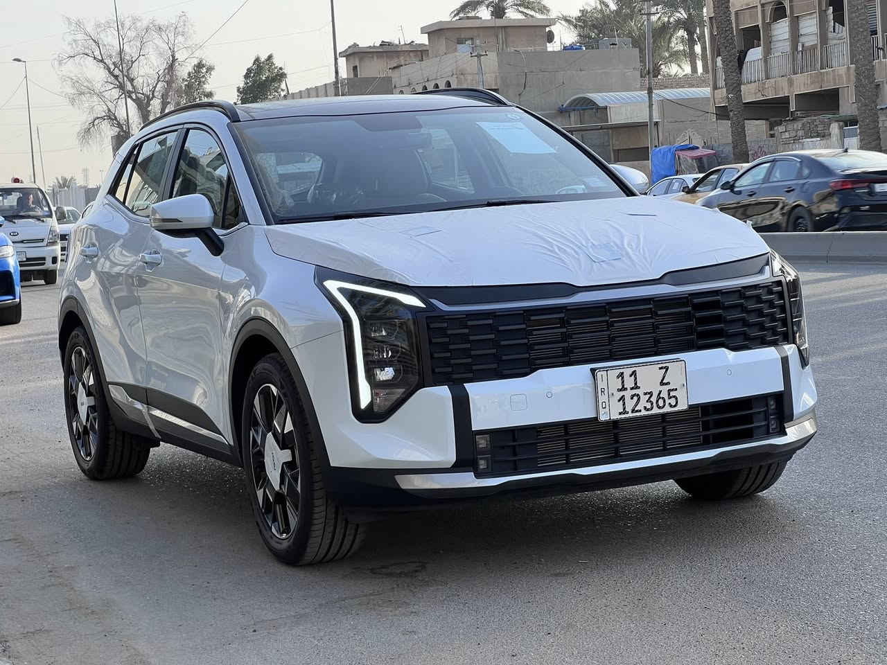 السلام عليكم للبيع فقط
كيل سبورتج خليجي ضمان الدولية ( زيرو ) موديل 2026
فول مواصفات 
كلشي موضح بالصور
محرك 2000 
رقم بغداد 
مكان السيارة بغداد نفق الشرطة شركة الاصدار الاول ( مقابل شارع السفارات )
السعر 40,650,000 دينار عراقي قفل
***********
