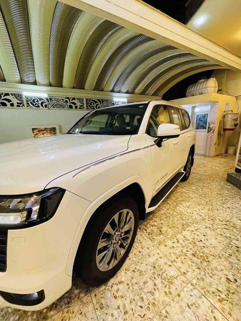 للبيع لاندكروز موديل 2024   مكفولة كفالة عامة من كلشي 6سلندر 4000
مواصفات السياره ماشيه 24حقيقي 

فتحة سقف 

جنطة كهرباء 

كراسي جلد 

كراسي كهرباء 

شاشات تطبيق اصل 

3 شاشات 

كراسي تدفئة 

كراسي تبريد 

لايت زنون 3 عدسات 

كشاف لايت 

زراك لايت 

3 قطع تبريد 

جامات تصعد وتنزل كهرباء اوتو 

مري كهرباء وشفط 

نضام SPORT

نضام OTOhold

نضام صعود الجبال 

نضام المنحدرات 

داخل جلد بيجي 

بك لايت LED 

كامرات خلفية وامامية 

حساسات أمامية 

حساسات خلفيه 

سياره جديدة حيل

مكان السيارة واسط صويره

***********
