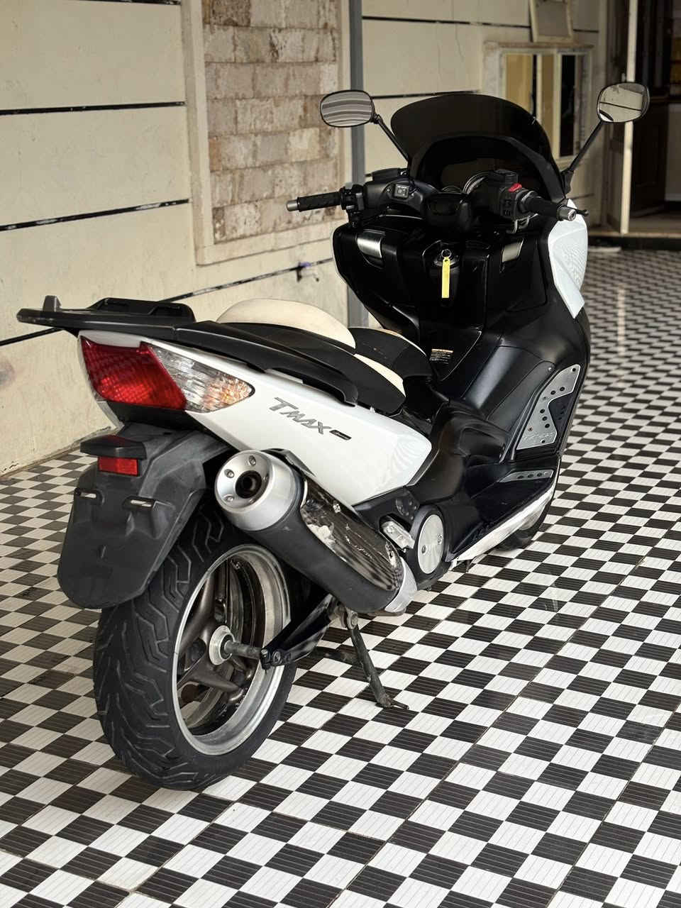 سلام عليكم ويت ماكس 2011 مكفول من كلشي نضافه 100/100 دراجه بالحقيقه احله من الصور مكان بغداد
يدات تدفه 
ماشيه 34 الف مكان بغداد الستفسار اتصال ☎️ 

‭0771 169 2245‬
