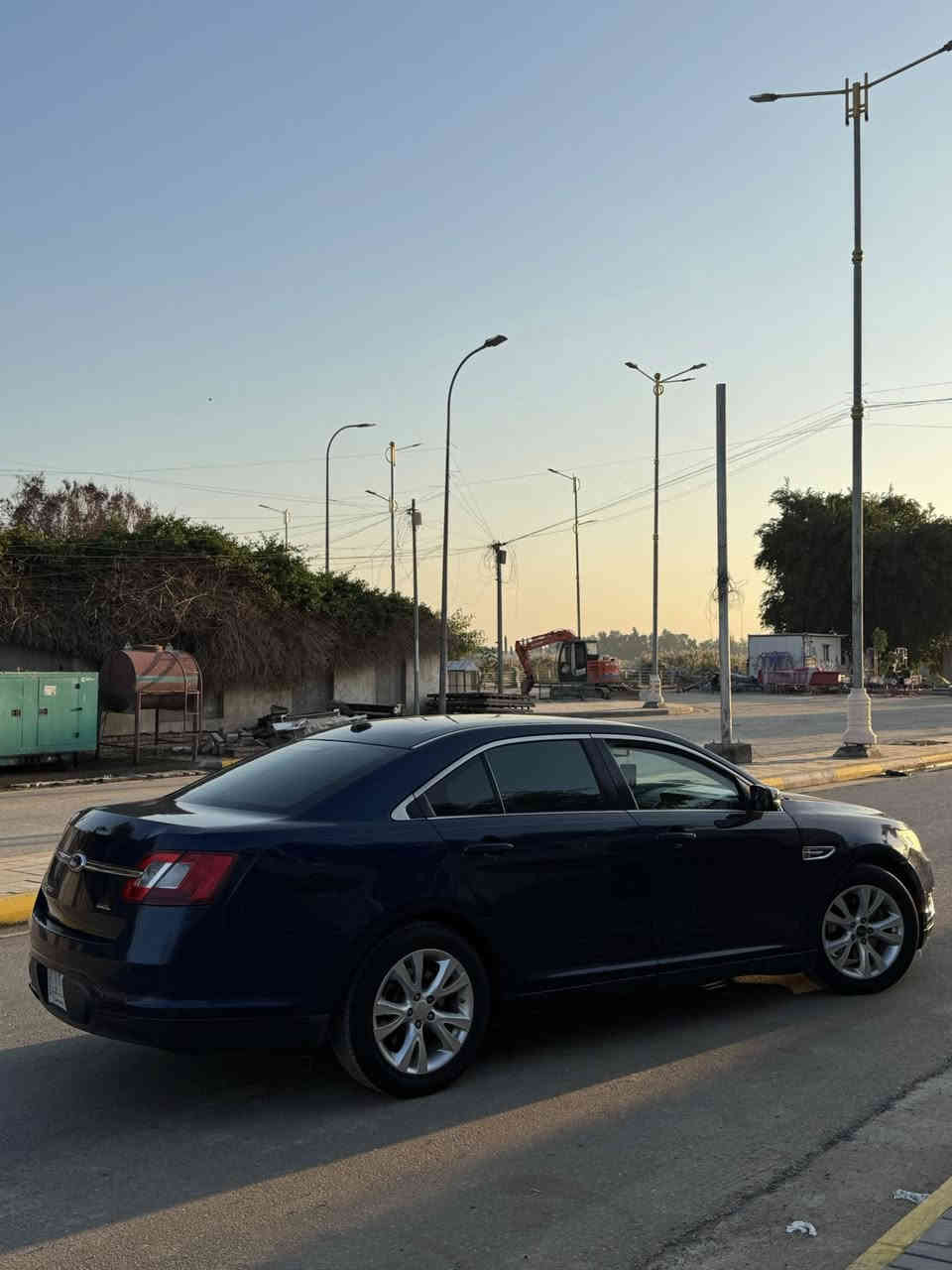 السلام عليكم
للبيع 
فورت تورس 2012
مواصفات SEL

حادث السيارة جاملغ الايسر قرب الباب بدون تبديل مصلح بارد + مصبوغة بجم للجمالية 

سعر السيارة 110$ وبيها مجال
للستفسار ***********
