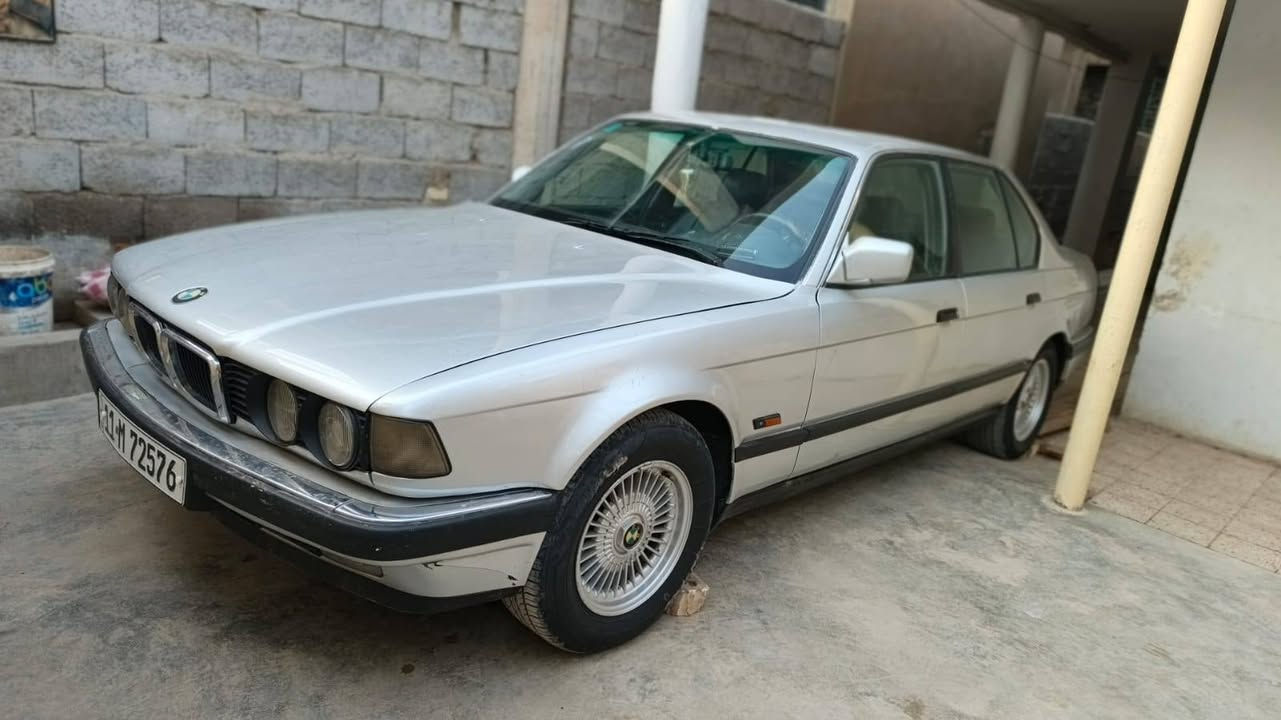 سلام عليكم يا الله بيئم 740 مكينه 8 سلندر بلادي كلش نضيفه رقم بغداد شرط التحويل السعر 60ورقه وبيها مجال
رقم صاحب السياره اتصل ودلل *********** يوسف
