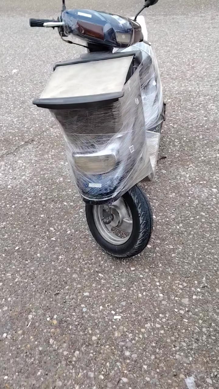 دراجة للبيع الاتصال على الرقم *********** مامتواجد عالفيس
