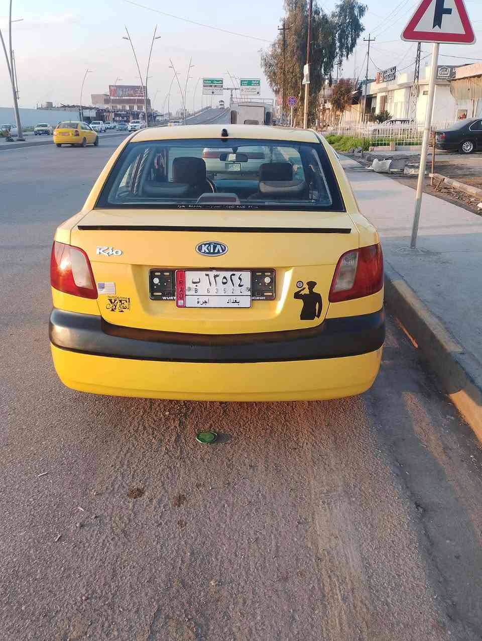 كيا ريو 2008 هيئه غرامات مصفره
گير محرك شرط 
للتفاصيل اكثر اتصل
‏‪***********‬‏
