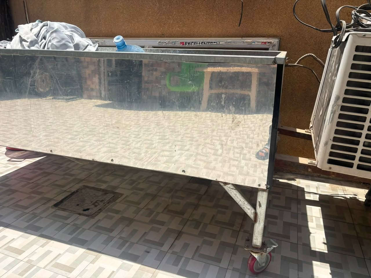 براد مي وبي تبريد وخارجيه يحتاجلها صيانه خارجيه بوري مزروف وغاز سل ستيل وبي غطاء من فوك المنيوم 

السعر ٣٥٠
مكان بابل مركز مدينه
***********
