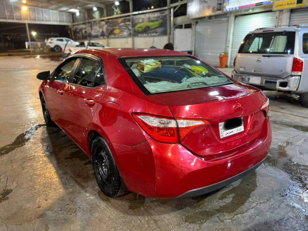 🔻‏🇯🇵Toyota Corolla
🔴موديل 2016 
🔴وارد امريكي 🇺🇸
🔴رقم ذي قار( مشروع وطني) / حره باسمي 
🔴ماشيه 148m وقابله للزياده 
🔴فئة LE
🔴نص فول السياره
🔴 محرك 1.8
🔴باتري جديد
🔴صدر امامي والصدر الخلفي جديد 
🔴محرك وكير بلاد مامفتوح
🔴منظومة تبريد جديد
🔴منظومة بانزين جديده
🔴السياره من اخذتها بيها صبغ عام بدون دواخل بدون لغود ولا شواصي ولا ايرباك ولامعجون ولاتكم فقط صبغ 
🟥(السياره على البلاد) 
♥️العنوان بغداد/رايدها ب١١٣ وبيها مجال بسيط جدا (الكاظميةالمقدسة)
📸السونر موجود 
🔊للاتواصل على الرقم في الوتساب :- 
‏ *********** بغداد, العراق
