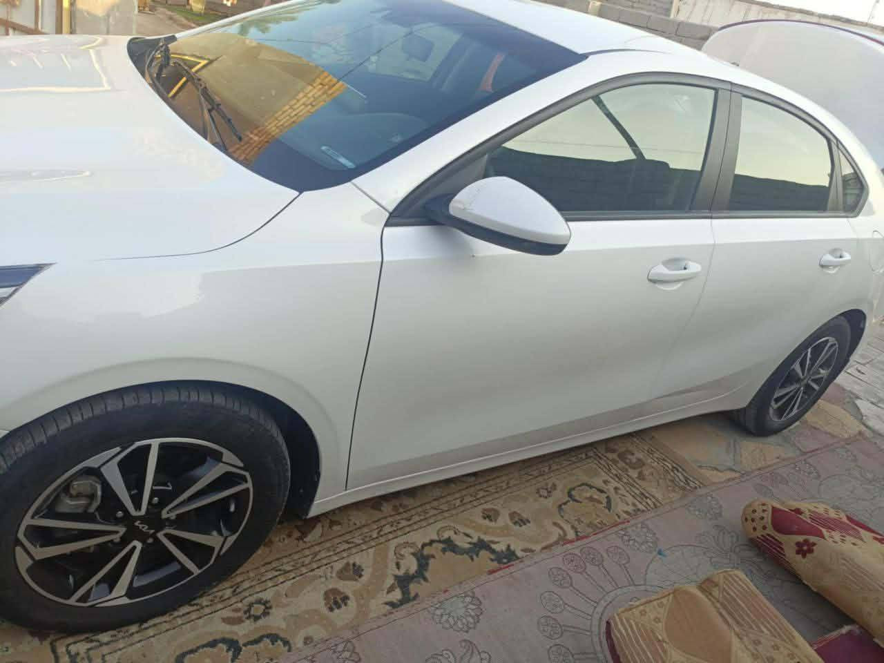 سلام عليكم فورتي مديل 23 ماشيه 40 ألف محرك دوش سياره ع وضع شركه سياره بيه جاملغ وبنيد وبيه باب مال صدر راجع عليه جاملغ سياره مكفوله من ضربه القويه بدون دواخل برانكيتات سليمات شاشه بلادي تغير مسار تبريد تفه شغال تايرات جديد حداديه 100/ 100 سياره مكانه ذي قار سوق شيوخ سعر تصل وبيك خير وتدلل
***********
