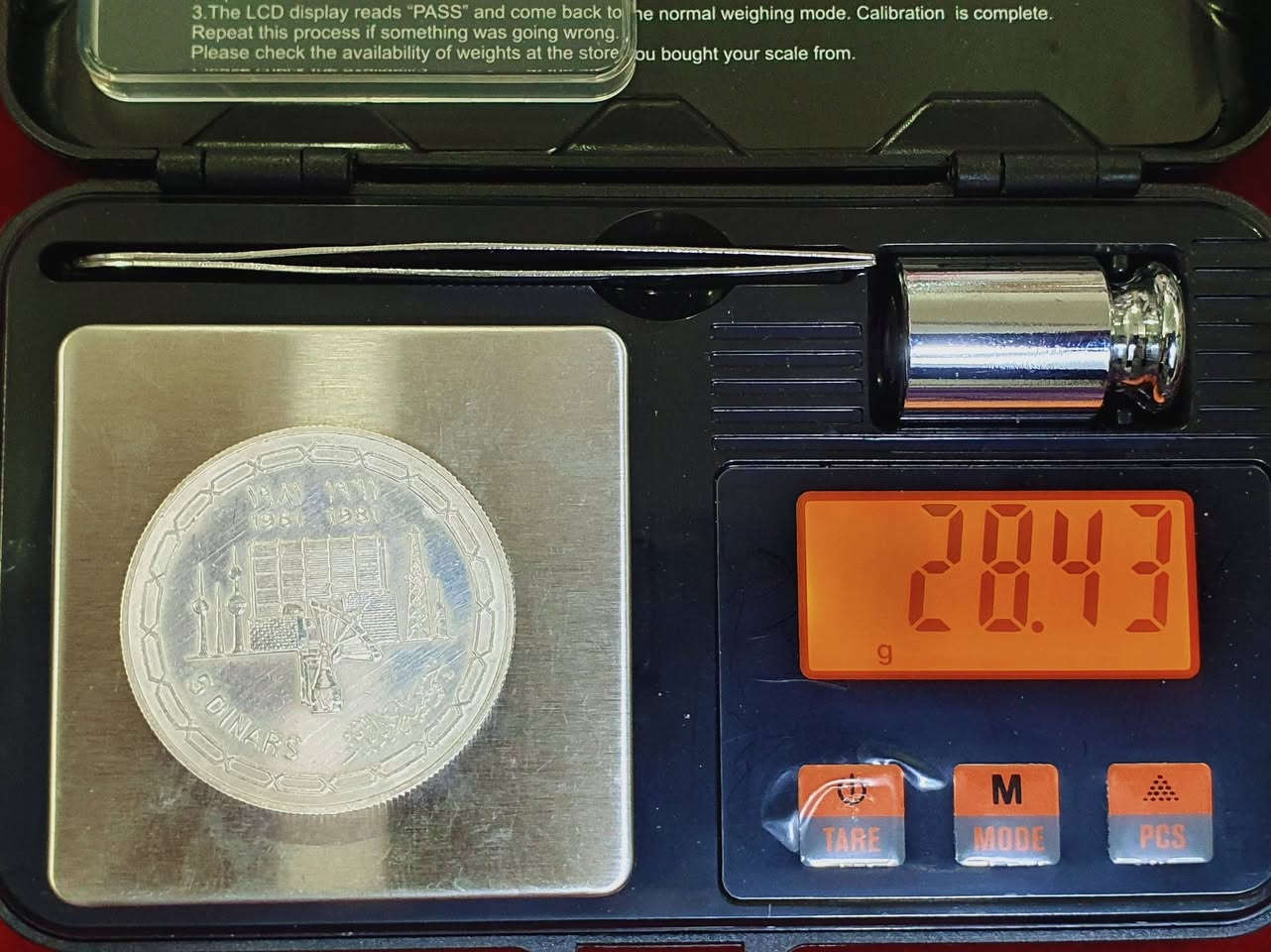 بسم الله . الكويت فضه عاليه تذكاري ذكرى آل 20 للاستقلال . الوزن تقريبا 28 غرام . الى  أعلى سعر للجادين رجائا.  #الجميع


**إذا كنت صاحب هذا الإعلان وتريد حذفه لأي سبب، رجاءا أرسل رسالة إلى الدعم الفني**