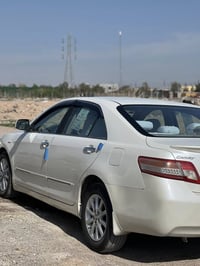 كامري GLX • ٢٠١١ • تايرات جديدة