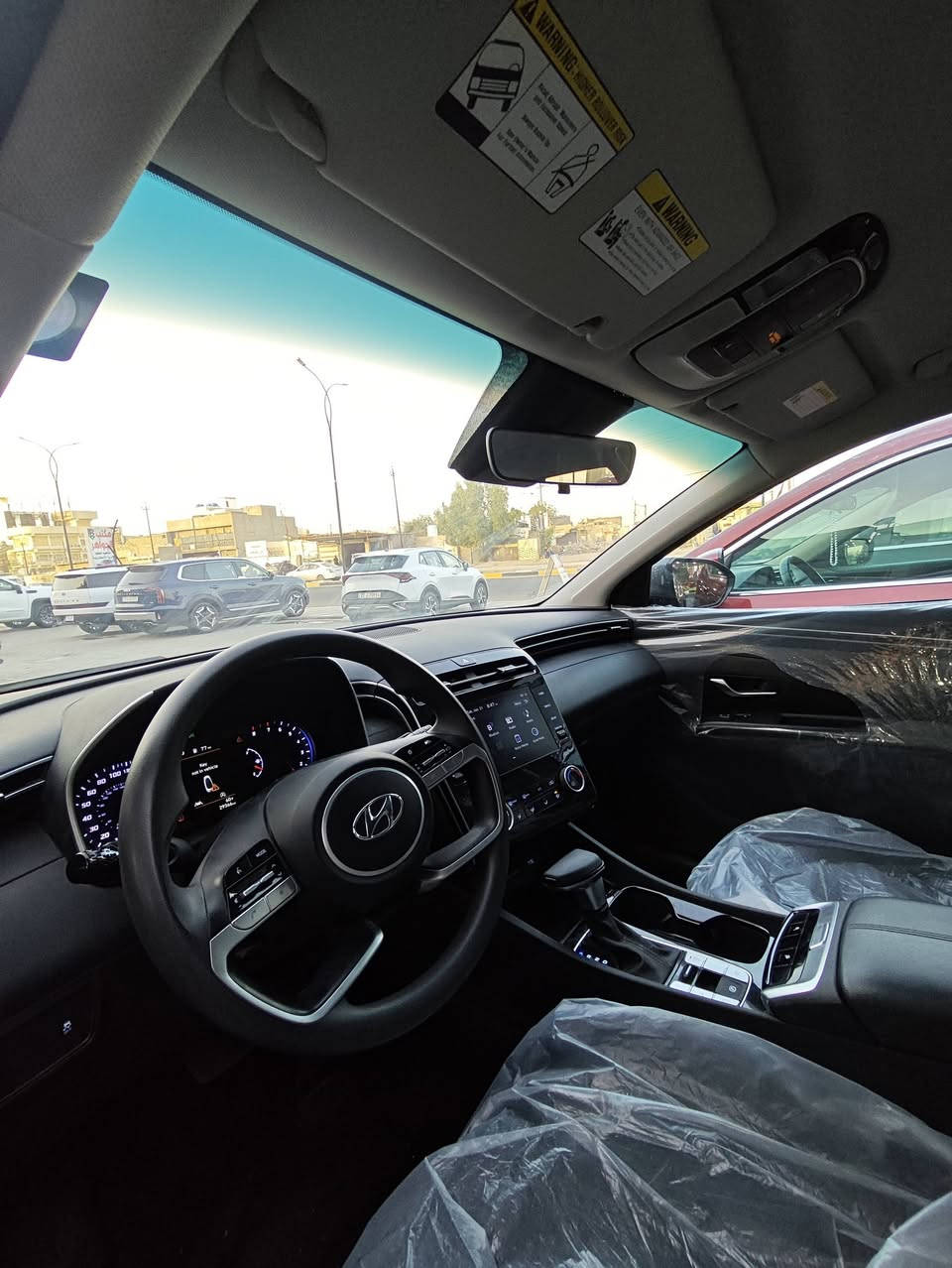 هونداي توسان 2022 امريكي ...
فئه لـ SEL مواصفاتها كلش حلوه تبريد قطعتين شاشه كار بلي بصمه لون مميز وباقي مواصفاتها معروفه

للاستفسار اكثر : واتساب ***********
