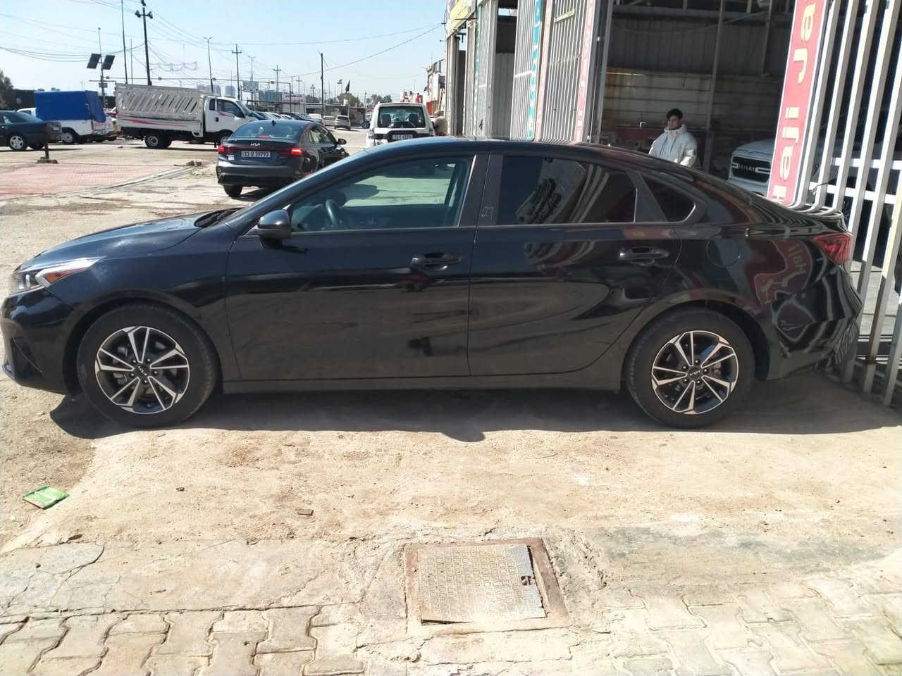 كيا فورتي موديل 2023 حرة محرك 2000دوش سيارة كاملة السعر 135وبيهة مجال مكاني بغداد موبايل ***********
