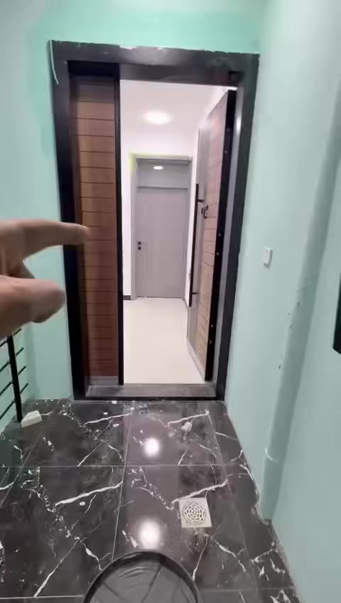 شقق للايجار جديده زيرو
شققه طابق اول غرفتين وهول ومطبخ وخدمات ب550
شقه طابق ثاني غرفتين وهول ومطبخ وخدمات ب500
شقه طابق ثالث غرفه وهول ومطبخ وخدمات ب400
لموقع :الاعظميه -الفوج - قرب الخدمي 
للاستفسار ***********
